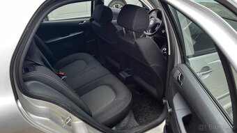 Škoda Fabia 2.0 MPI - 11