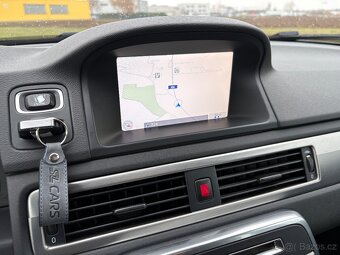VOLVO V70 2.0 D4 KINETIC //2011 5-VÁLEC NAVIGACE SERVISKA - 11
