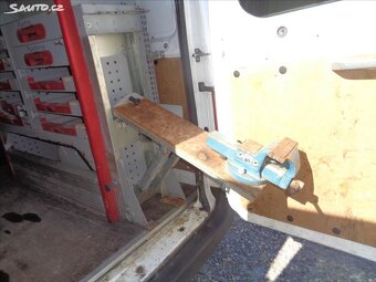 Ford Tranzit-dílna - 11