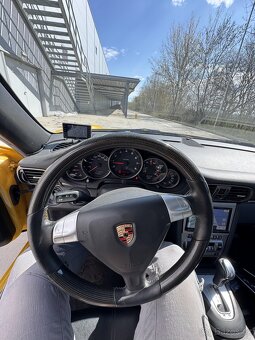 Porsche 911 Carrera GT3 - 11