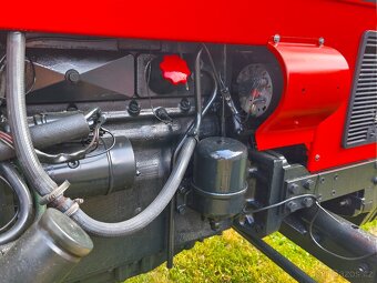 Traktor Zetor 7011 s TP, SPZ a platnou STK - 11
