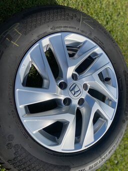 Alu kola Honda cr-v 225 65 17 zimni vzorek 7mm - 11