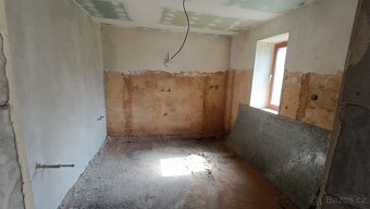 Rodinný dům v rekonstrukci v Obytcích - 11