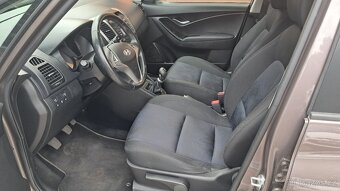 Hyundai ix20, 1.4i / 66KW TRIKOLOR Plus ČR - 11