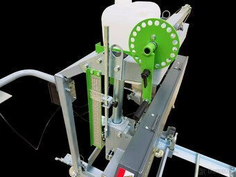 Kmenová pásová pila TECHNIX KP-X400 - katr - 11