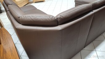 Kožená sedací souprava ve tvaru U - 11