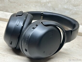 JBL TOUR ONE M3 Čierna - 11