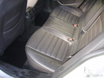 Opel Insignia 2.0 CDTI Manuál - 11