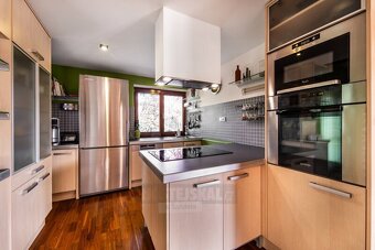 Prodej rodinný dům, 261 m2 - Dubné - 11