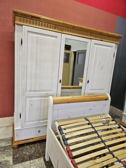 Ložnice Celodřevená Postel s úložným prostorem - 11
