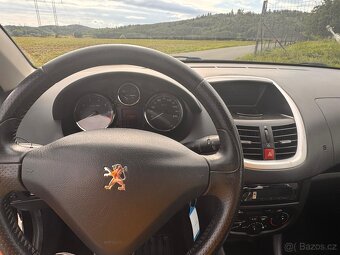Peugeot 206+ 1.4i, 125xxx km, nová STK, bez koroze - 11
