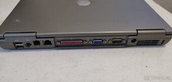 Dell Latitude D600 - 11