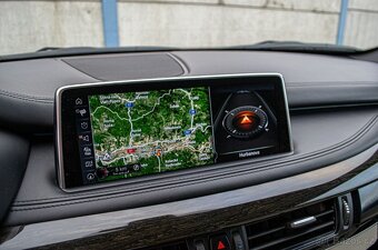 BMW X5 xDrive30d 190kW M-Packet - 11