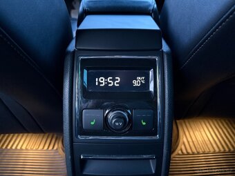 Škoda Superb Kombi II 2.0TDI 125KW Webasto - 11