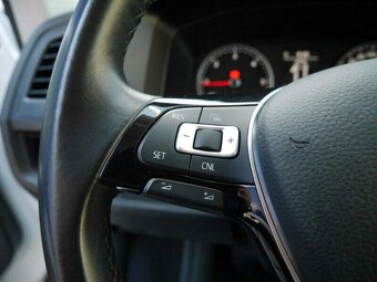 VW Multivan T6 2.0TDI 110kW 2016 Nez.topení Tažné LED světla - 11