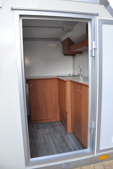 Pronájem minikaravanu, karavan - 11