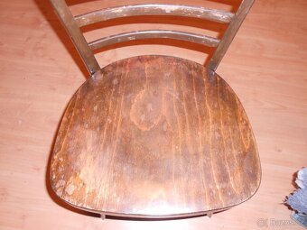 Starožitný nábytek ,židle a stůl Thonet - 11