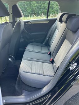 Volkswagen Golf VI, 6, najeto 68 tisíc, 1.4i benzín - 11