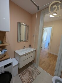 Prodej atypického bytu se 2 ložnicemi, 65 m2 - Bečiči, Černá - 11