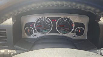 JEEP Patriot 2,4i-4x4 - 11