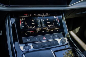 Audi Q8 50 3.0 TDI mHEV Quattro S Line B&O - V ZÁRUKE - 11