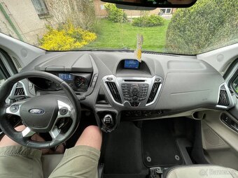 Ford Tourneo Custom 2.2TDCi 114kW ve výbavě TITANIUM 8.míst - 11