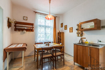 Prodej rodinného domu 60 m², pozemek 239 m², Malé Žernoseky - 11