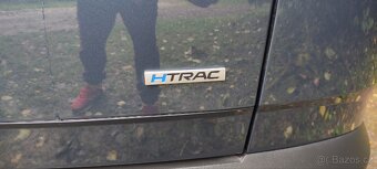 Hyundai Tucson Freedom 1.6 Tgdi 110kw manuál 4x4 - 11