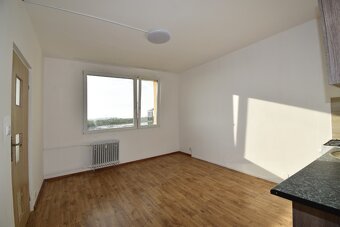 Pronájem bytu 1+1 v Chomutově - 11