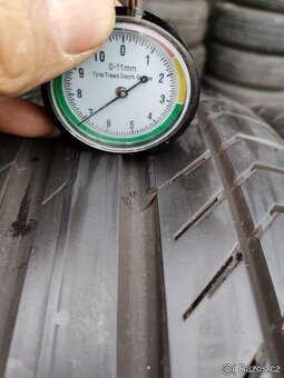235/45/19 letni pneu CONTINENTAL a BRIDGESTONE 235 45 19 - 11