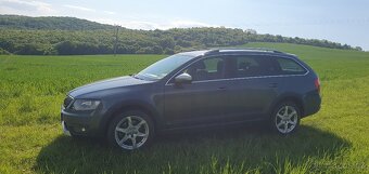 Škoda Octavia Scout 2.0 TDI 135KW DSG - 11