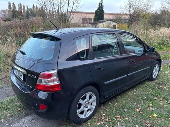Honda Civic 7g - 11