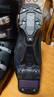 Nové lyžáky ATOMIC HAWX PRIME 95 W GW BLACK, vel. 25/25.5 - 11