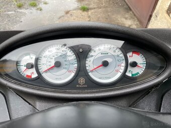 Dily Piaggio X9 - 11