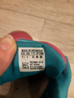 Boty různé velikosti - 11