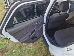 Ford Focus, 1.5 EB Titanium ČR, 2x disky s pneu - 11