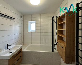 Byt 3+kk po kompletní rekonstrukci k pronájmu, Karlovy Vary  - 11