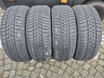 BMW X1 orig. al. disky 5x112 R17 + 225/55/17 zima - 11