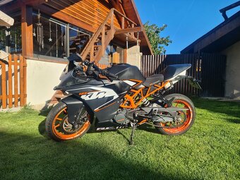 KTM 125 RC - 11