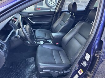 Honda Accord, 2.2,TEMPOMAT,VÝHŘEV,DIGIAC - 11