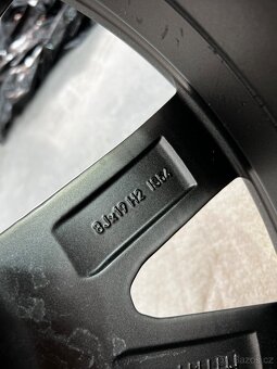 BMW r19 styling 557 - 11