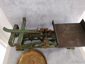 Starožitná figurální litinová váha Sperling DRACI rok 1936 - 11