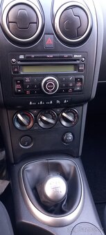 Nissan Qashqai +2,2.0i - 11