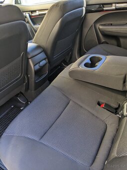 KIA Sorento 2,2 CRDi 4x4 145 kw - 11