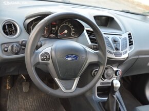 Ford Fiesta 1,6 TDCi 66kw nová STK - 11