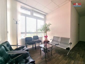 Pronájem kanceláře 36 m², Hodonín, ul. Velkomoravská - 11