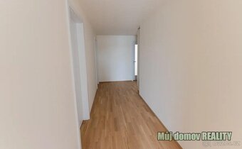 Pronájem nadstandardního bytu 3+kk (101 m) s terasou (13 m)  - 11