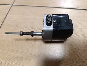 Prodám motorek stěračů PAL 6 a 12 v a FER 12v - 11