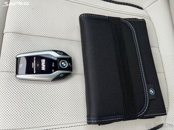 BMW Řada 5, BMW 530e Individual Záruka - 11
