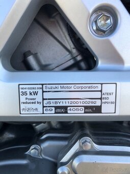 SUZUKI SV650N 35kW - 11